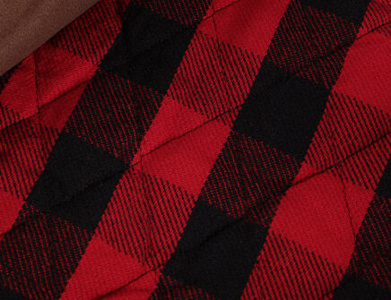 Quilted plaid lining