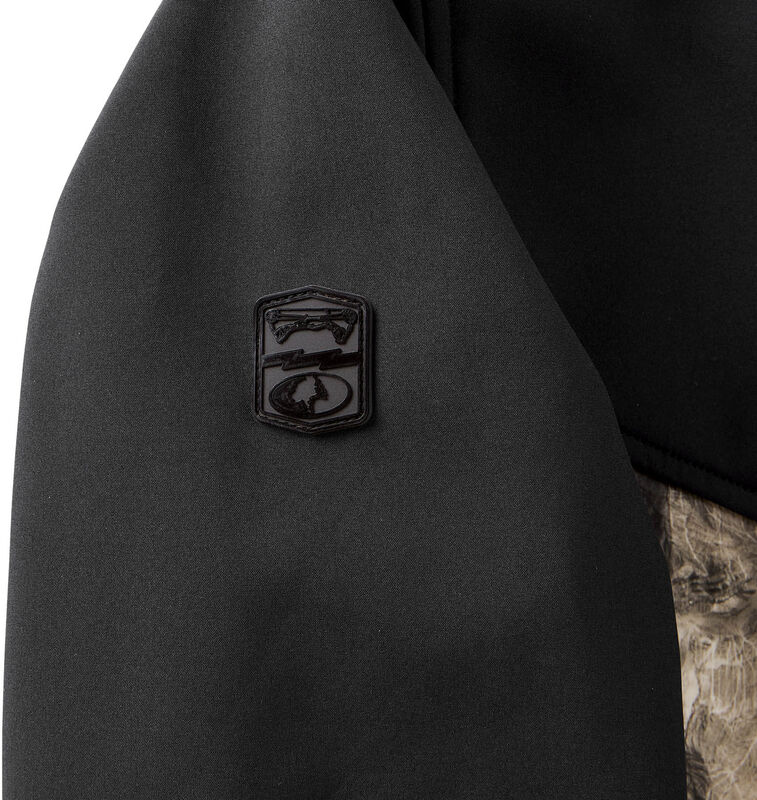 Men's Concealed Carry Mossy Oak Camo Softshell Jacket image number 6