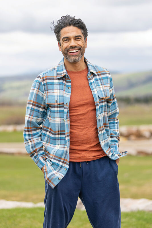Brawny Plaid Long Sleeve Flannel Button Up Shirt image number 3